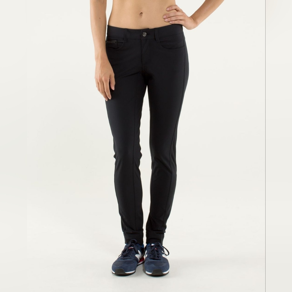 Lululemon Rare Women's Black Urbanite Pants